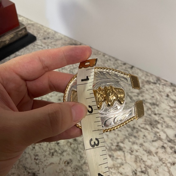 Mexican Alpaca Silver Gold Tone Horseshoe Belt Buckle - Picture 7 of 7